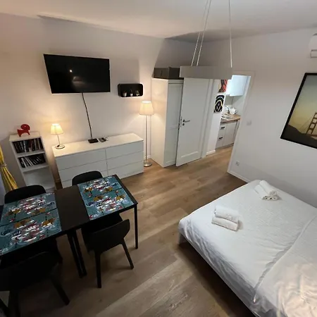 Targowa Charming Studio Varsovia Exterior foto