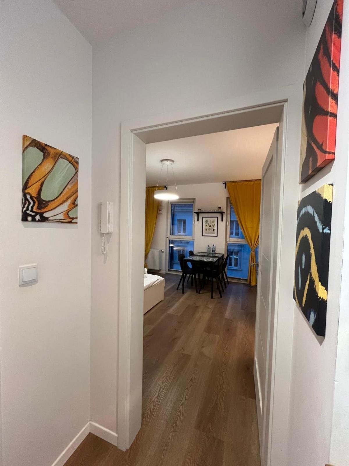 Targowa Charming Apartamento Varsovia