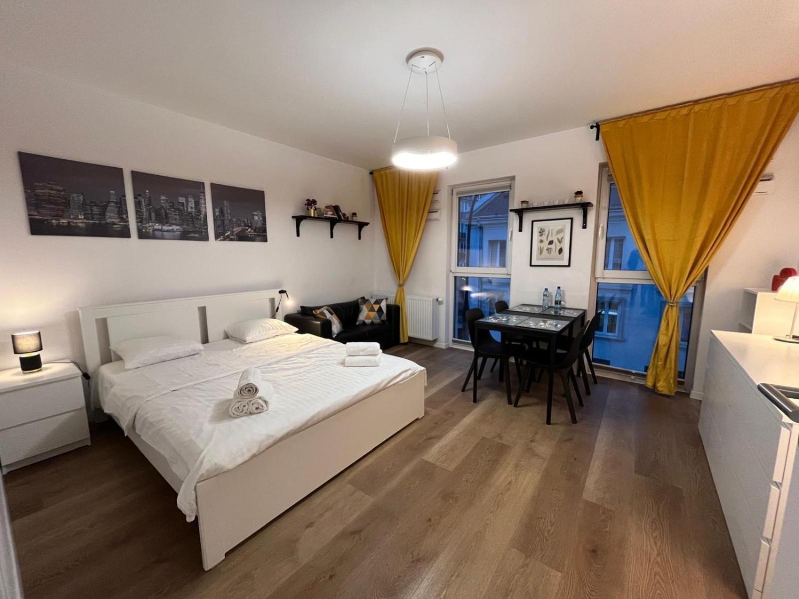 Targowa Charming Apartamento Varsovia